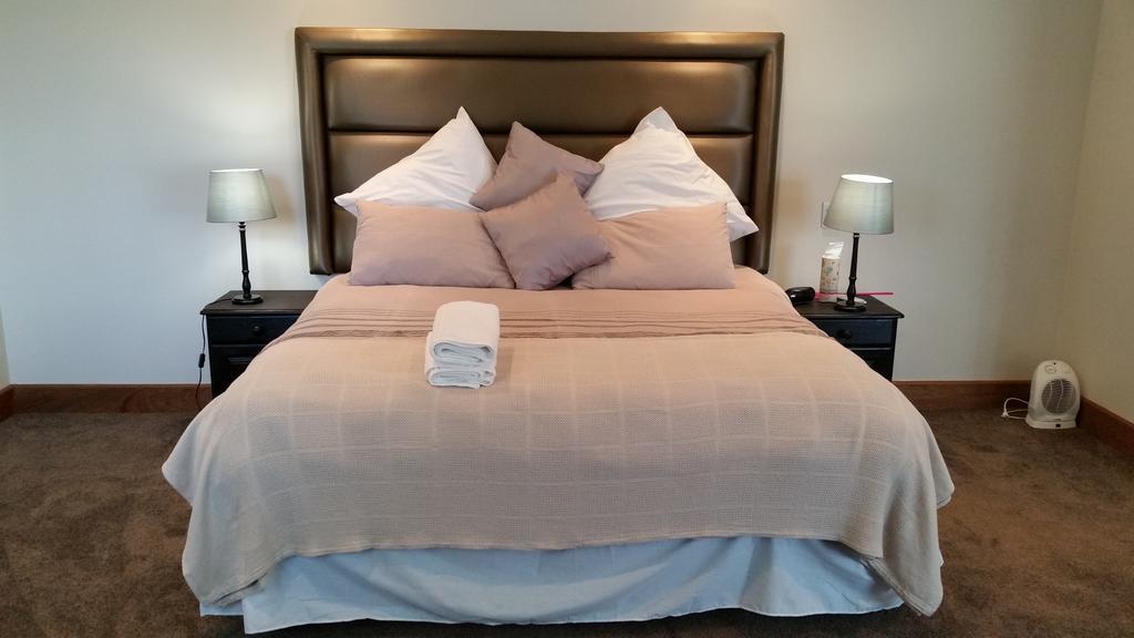 Bed and Breakfast 6 On Acacia Johannesburgo Habitación foto